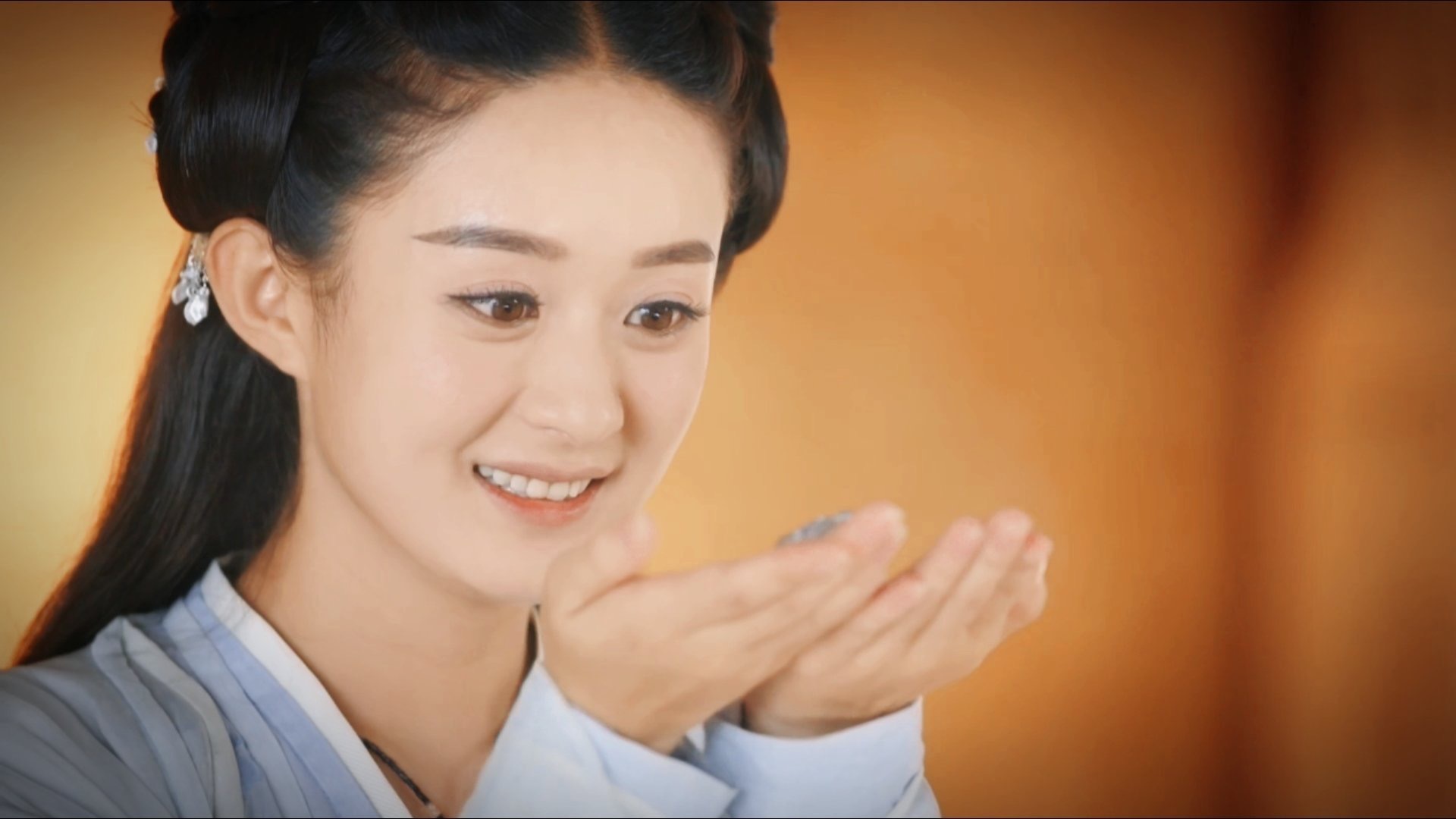 赵丽颖  zly赵丽颖李秋萍 zly赵丽颖李红樱 “有你 平淡也有了意义.”