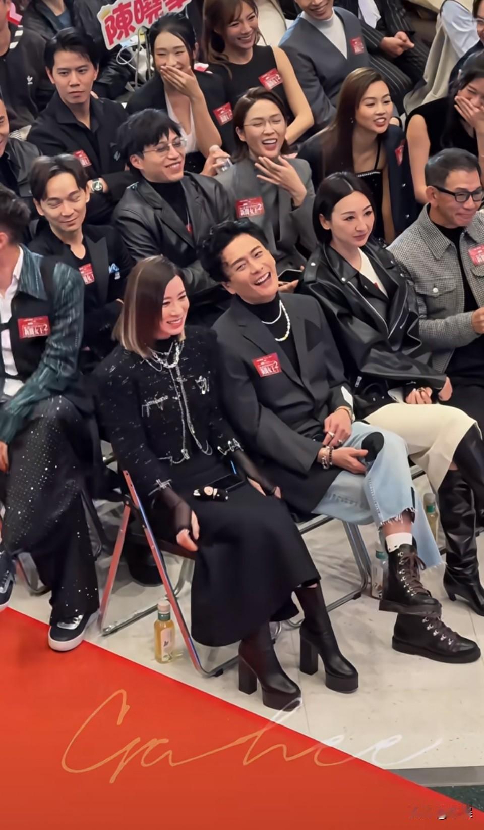 真好看，每个人都不一样都有自己的特点，都很养眼！内娱让人觉得脸盲。[吃瓜群众]