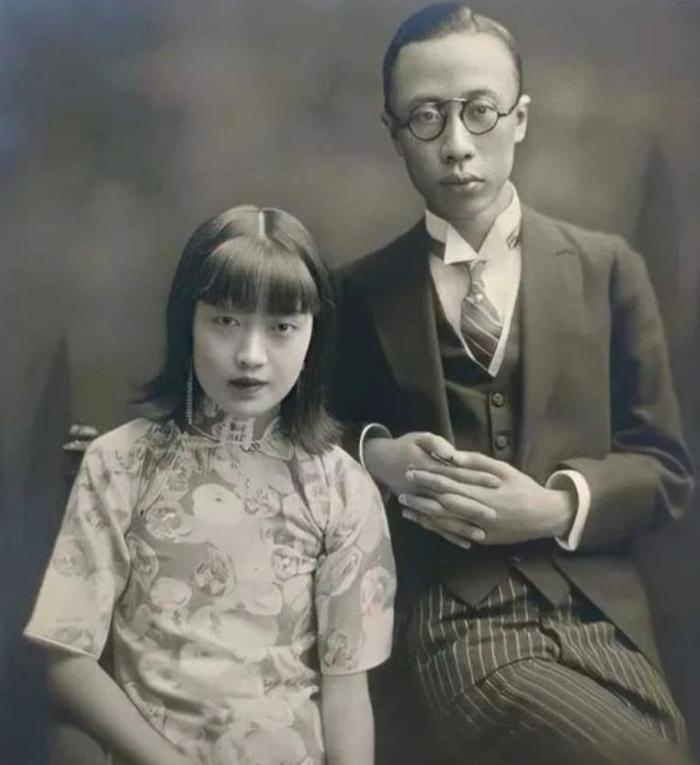 末代皇后婉容的结局有多惨？被溥仪囚禁，女儿刚出生就被投入火炉，最后病死监狱。
