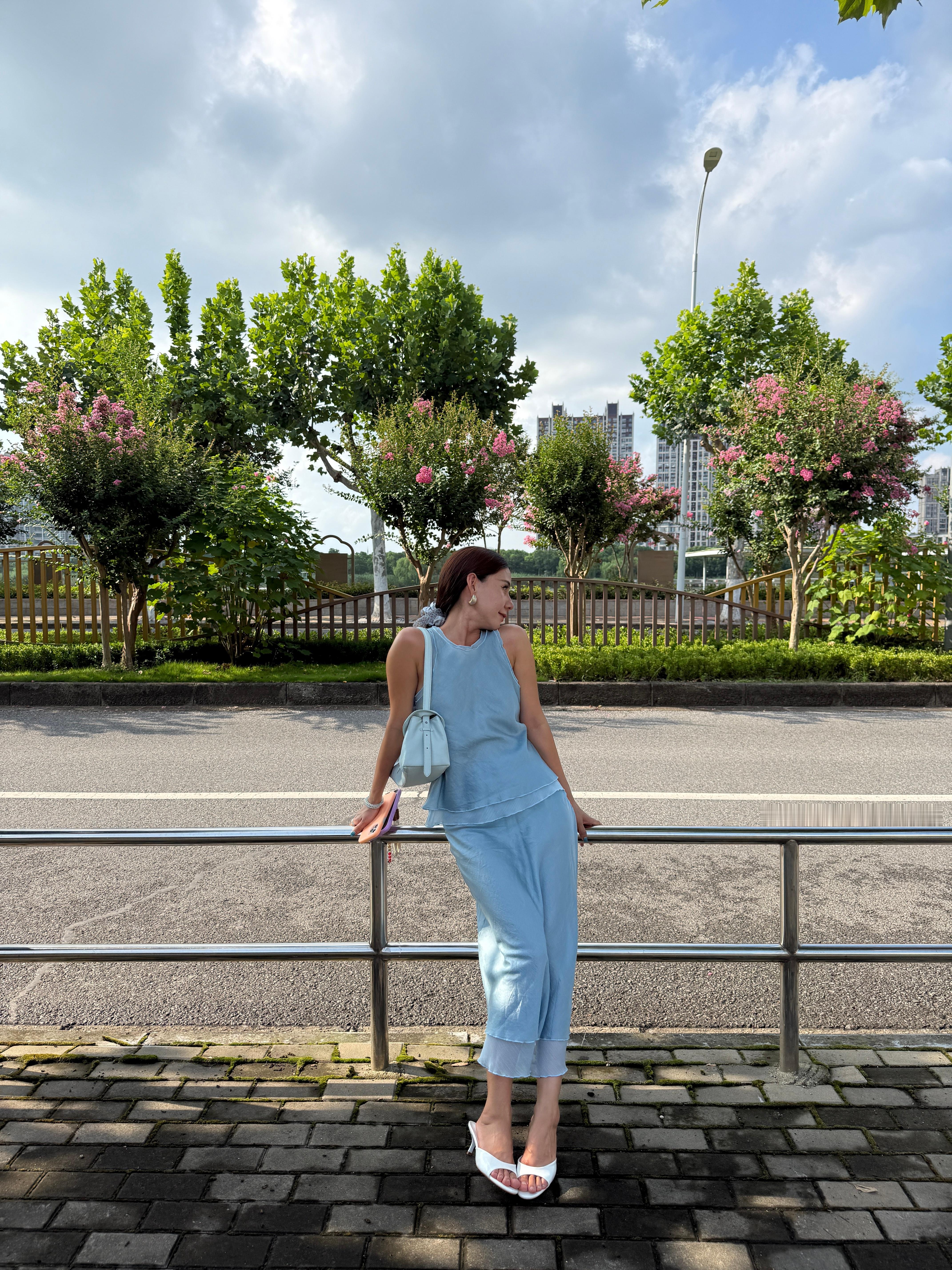 收集世界的色彩plog 那一年 你妈35岁💙🩵 