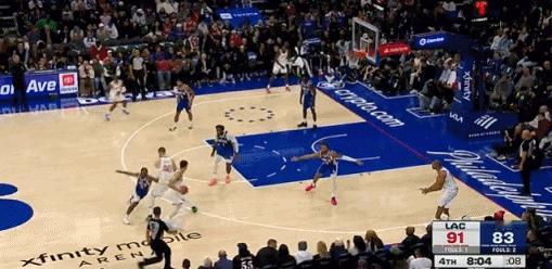 单臂要扣扣飞~！！ 