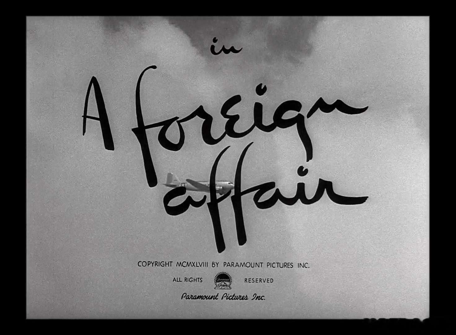 柏林艳史A Foreign Affair或许放在那个年代，这种稍显“复杂”的剧情
