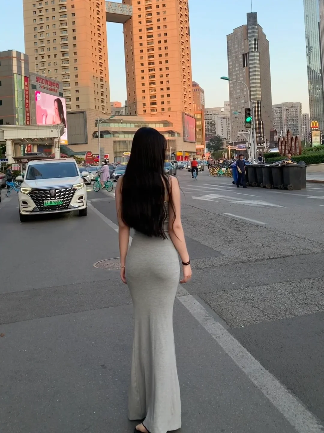 被路人姐姐狂夸的好身材