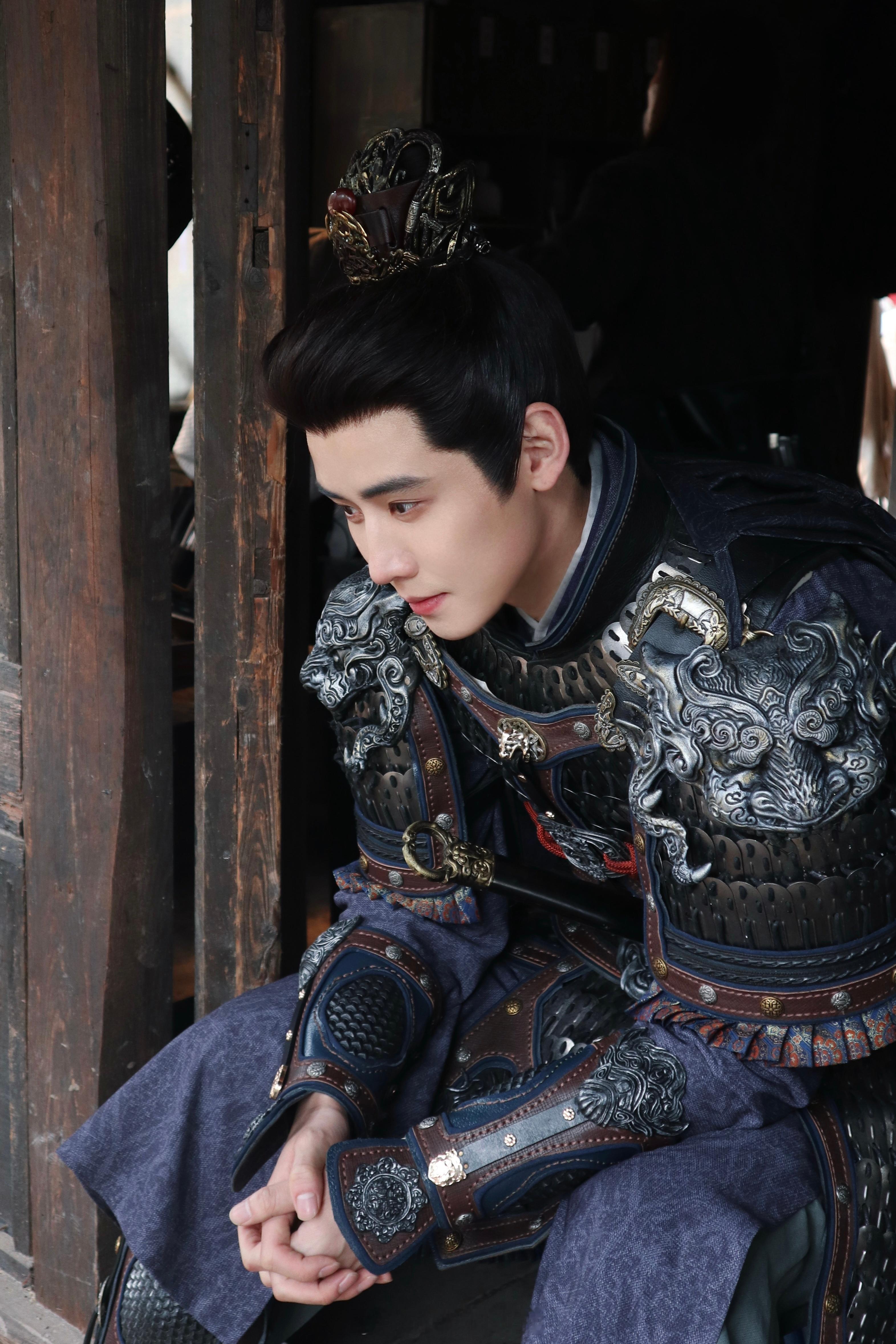 任豪晒成为门槛的那一天早上好门槛 