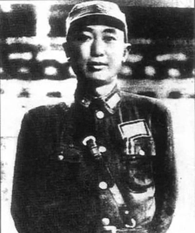 抗战名将戴安澜在缅甸战役中壮烈牺牲，毛主席亲笔作五律悼念，1956年官方认定为烈