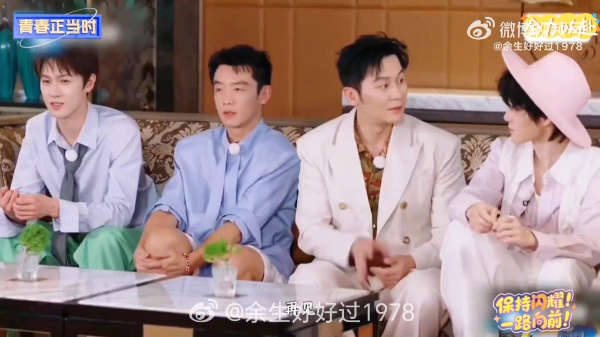 奔跑吧现场又在整啥活奔跑吧 隔空飙戏无实物。笑点像开了倍速，根本停不下来。这季跑