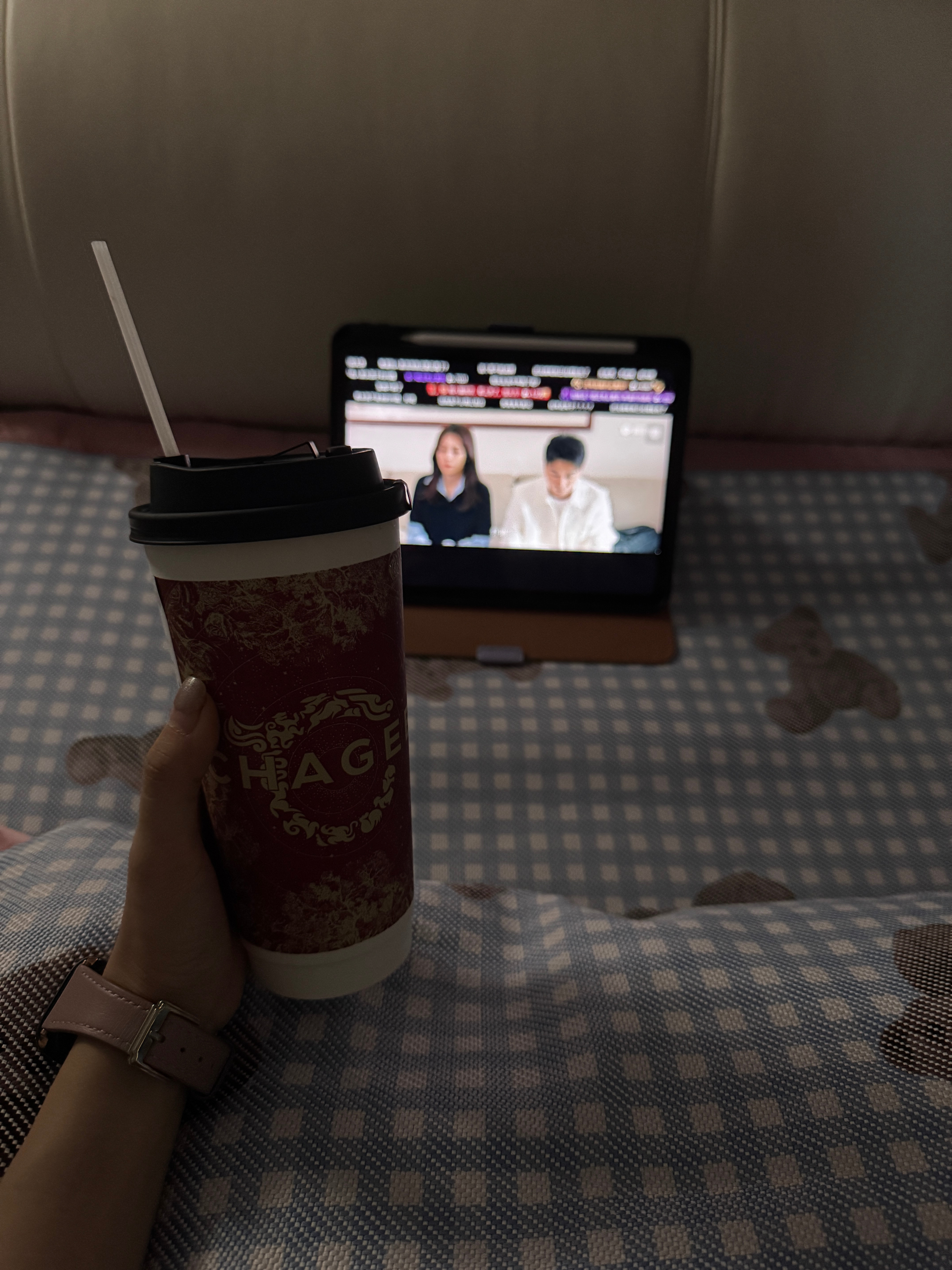 国庆最后一天看剧 🥤 ​​​