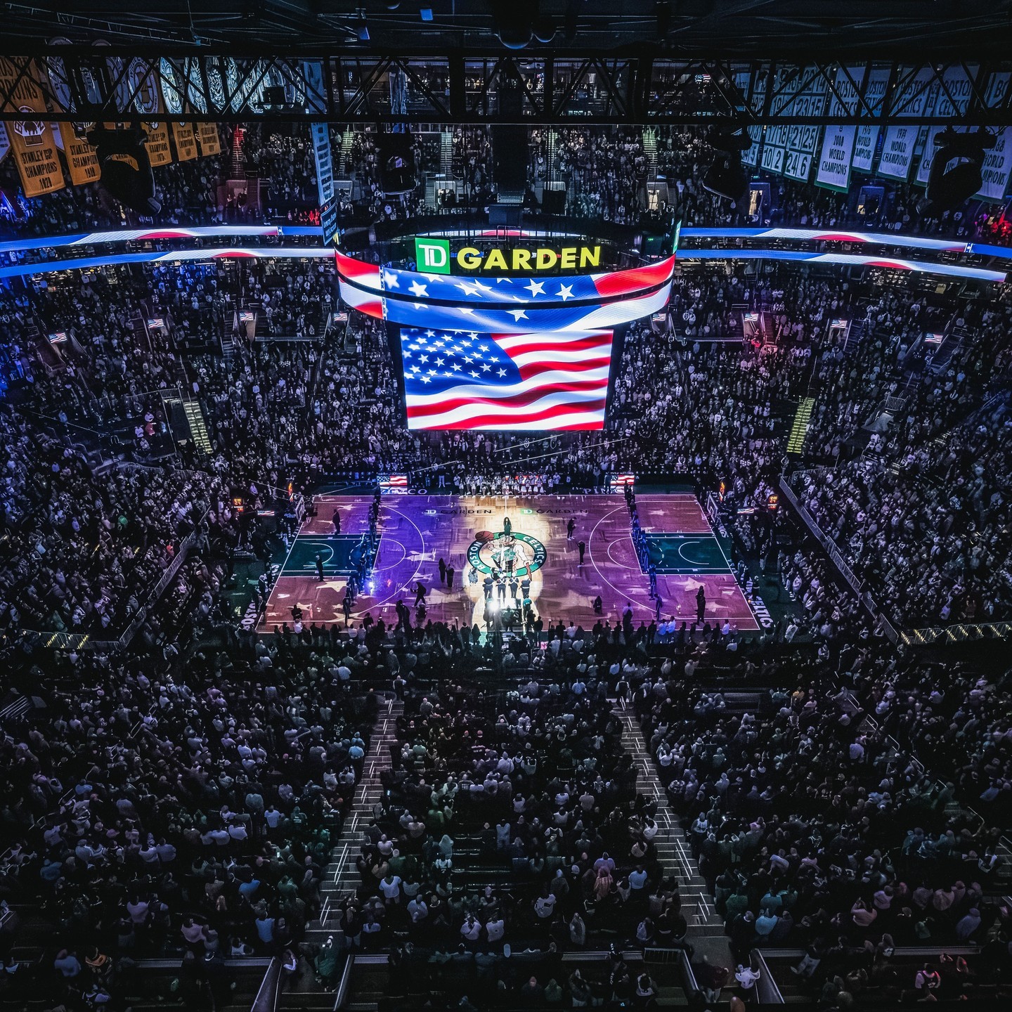 所谓好运，不过是准备遇到了机会。此刻拉开窗帘，就是最好的准备。早安！早安心语
