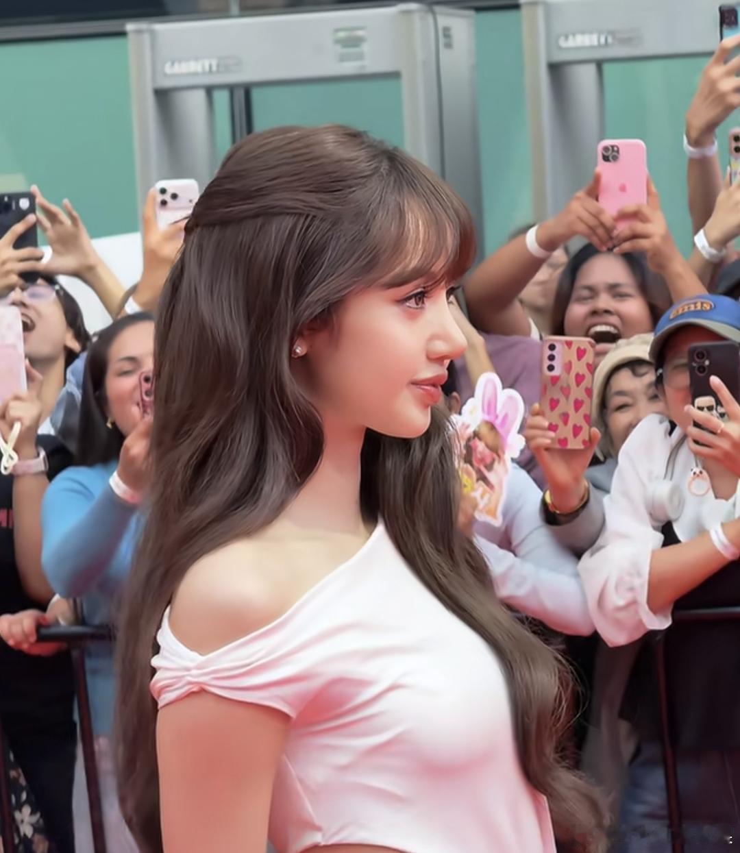 如何评价lisa的新鼻子 