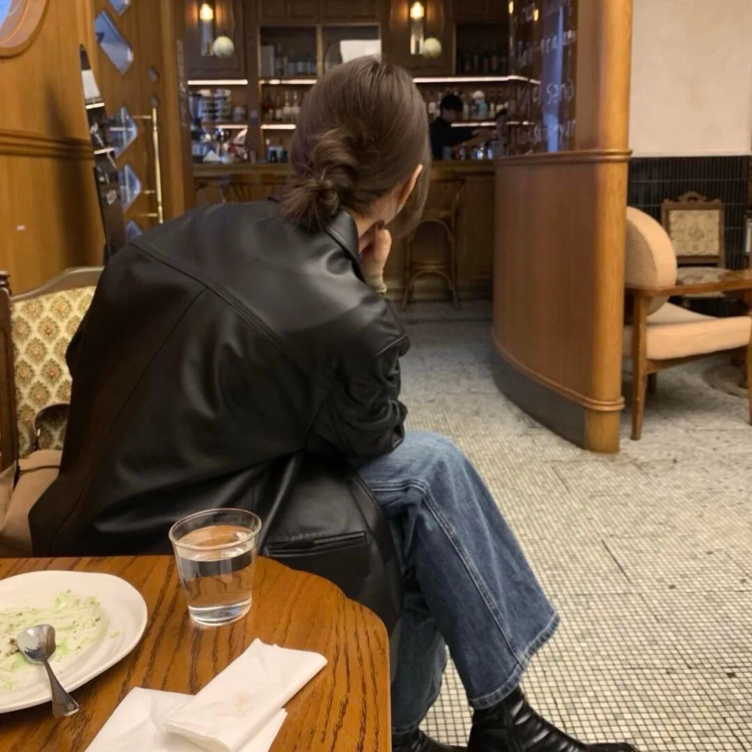 选男人就三点 听话的给钱的活好的 说什么情绪价值都是假的 男人只有经济价值和劳动