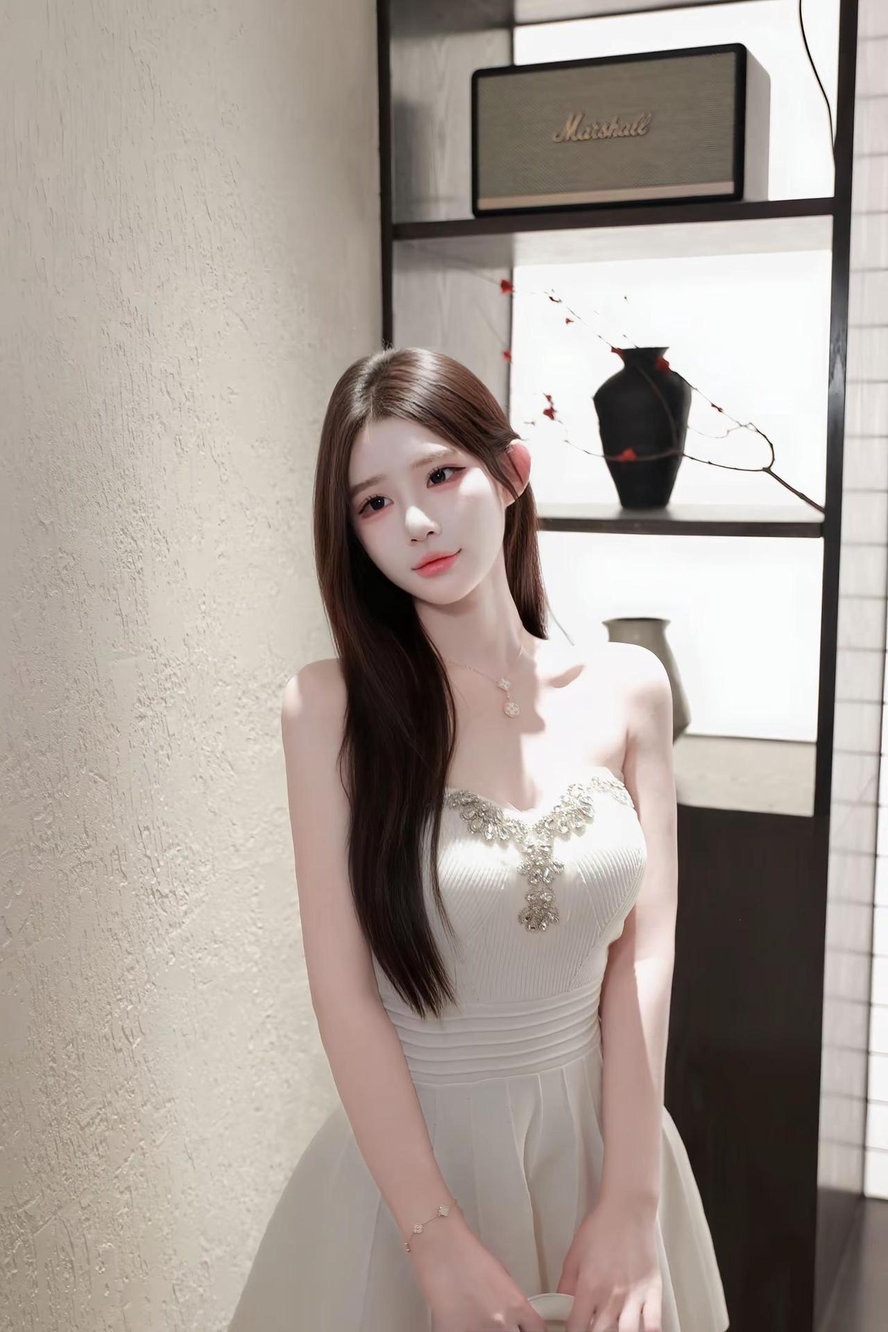 兄弟们，我女装好看吗。温柔姐姐穿搭