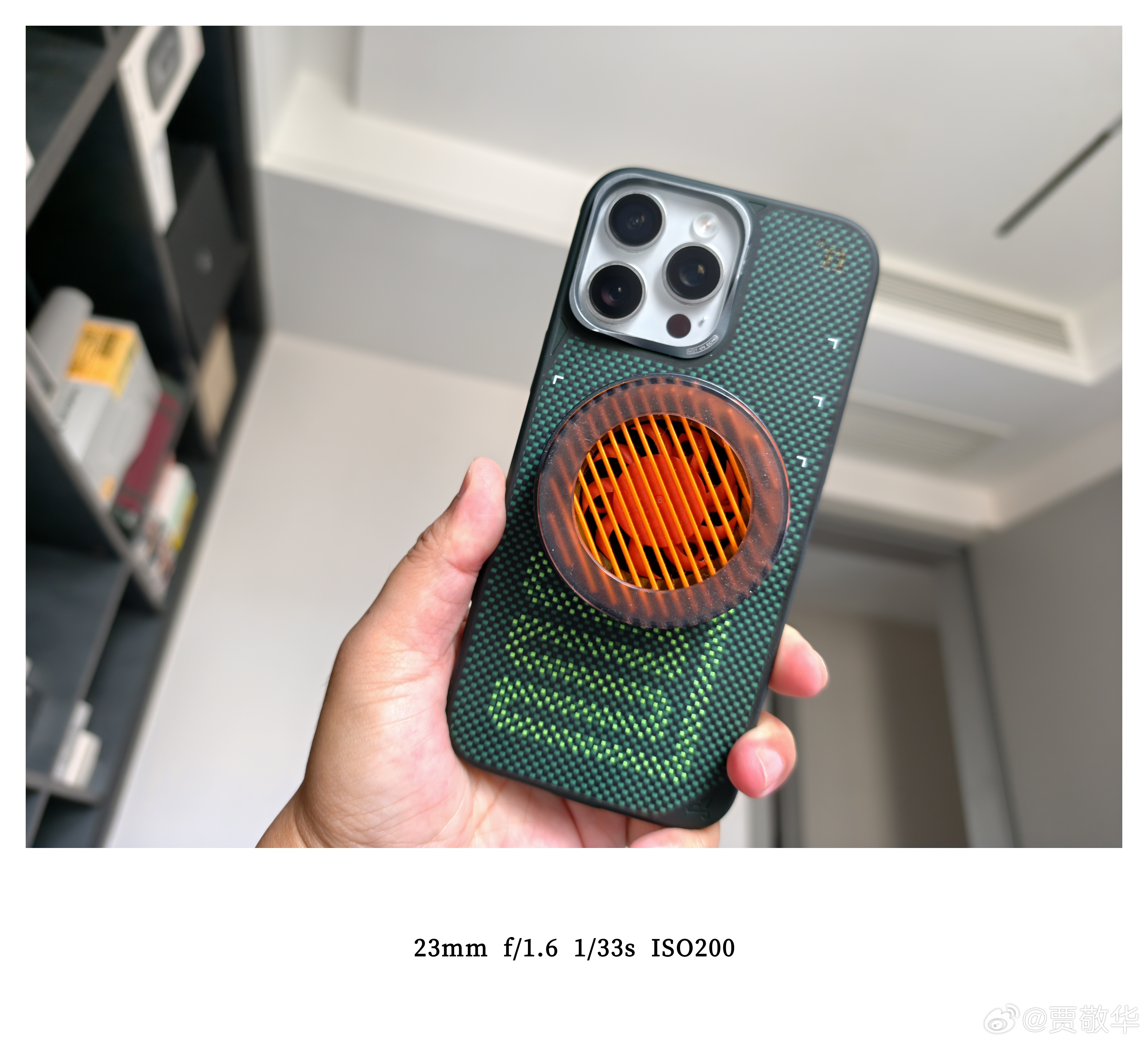 下半年多款安卓手机会标配磁吸功能，不用配手机壳就能使用磁吸配件了。而且，安卓跟苹