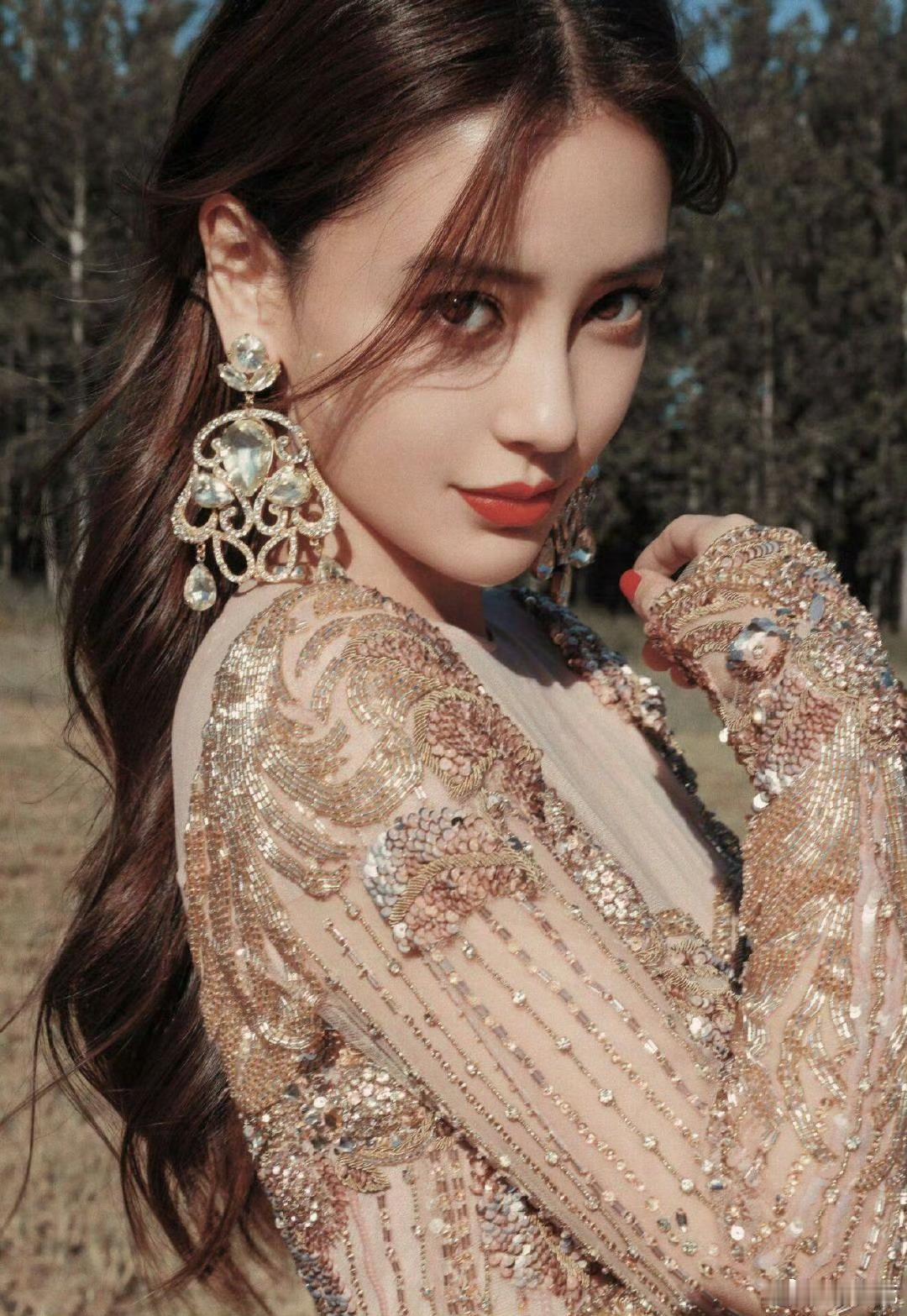 angelababy angelababy非遗推荐官 喜欢你的眼神无处可藏.𝓘
