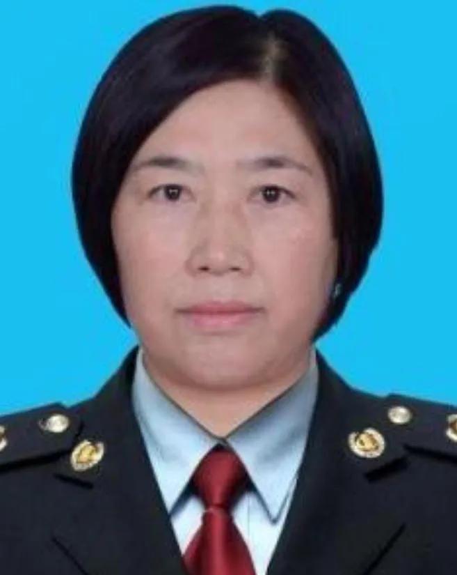 1945年，陈芝秀抛下年幼子女和丈夫常书鸿，跟下属私奔，多年与女儿在杭州相遇，她