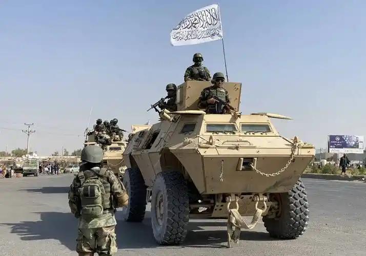 实锤？塔利班无人机直指巴军总部，幕后强援浮出水面。局势彻底失控！阿富汗塔利班近期