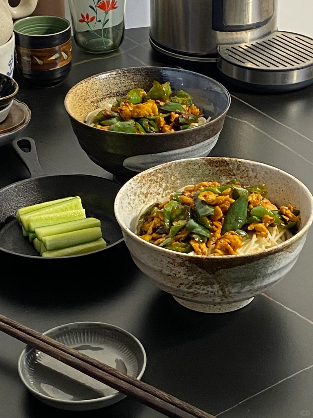 一碗青椒鸡蛋酱面🥢