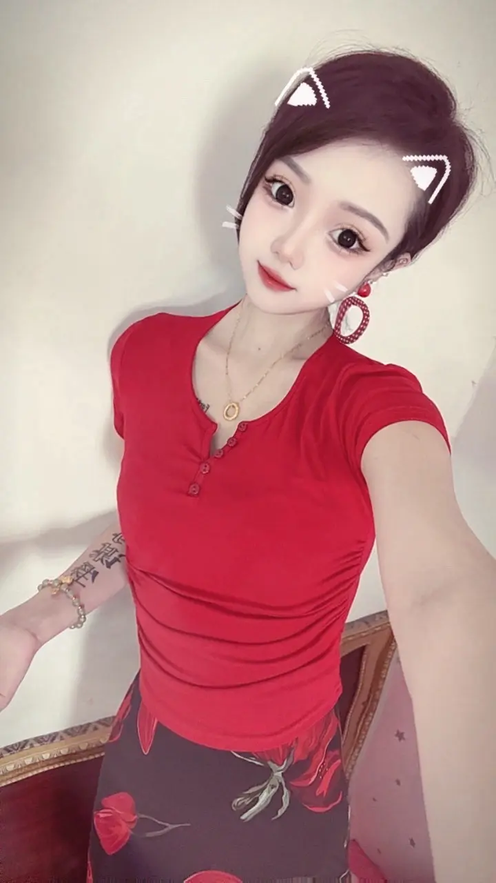 这一个人要是真喜欢你，他怎么着都向着你，南方人管这叫偏爱，北方人管这叫...