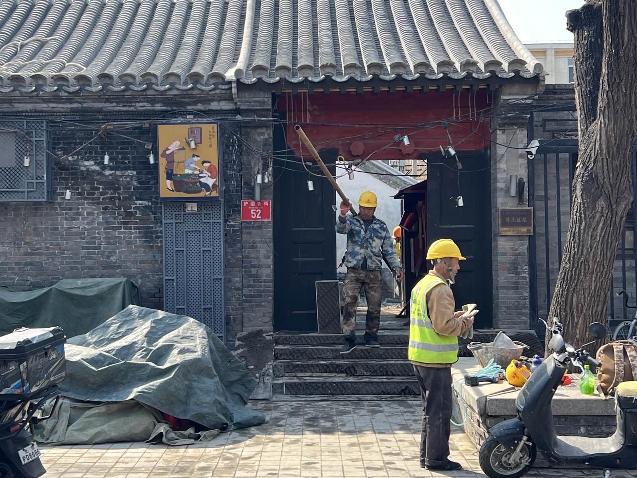 人的寿命是由＂先天基因配置＂和＂后天使用保养＂所决定。溥仪3岁登基、6岁退位、复