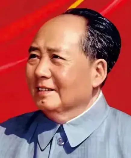 顶天立地的笑容满面，
征服世界人民群众的笑容！