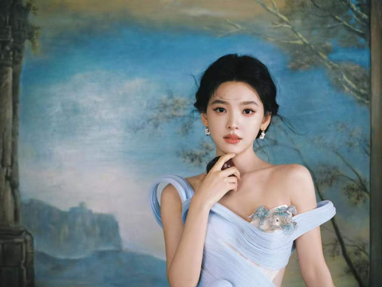 章若楠邂逅春雨章若楠春天邀请章若楠邂逅春雨，哇塞，行呀 