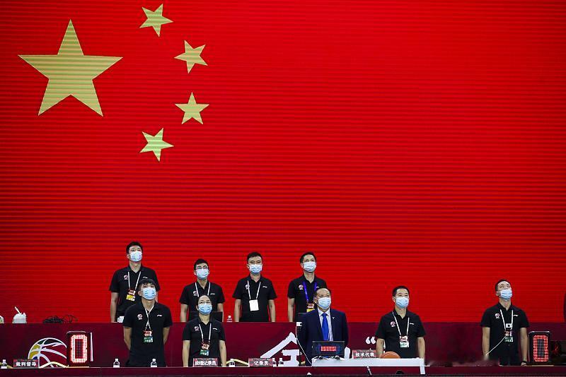 惜别决赛，明日对阵伊朗，男篮为荣誉而战
 
半决赛输给日本之后，中国男篮无缘决赛
