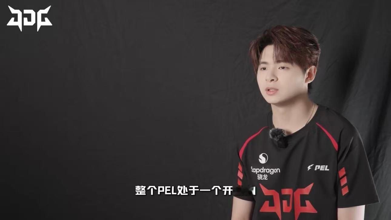 伞兵：时间会证明一切～ 懂的都懂，不懂的慢慢懂！伞兵说时间会证明一切