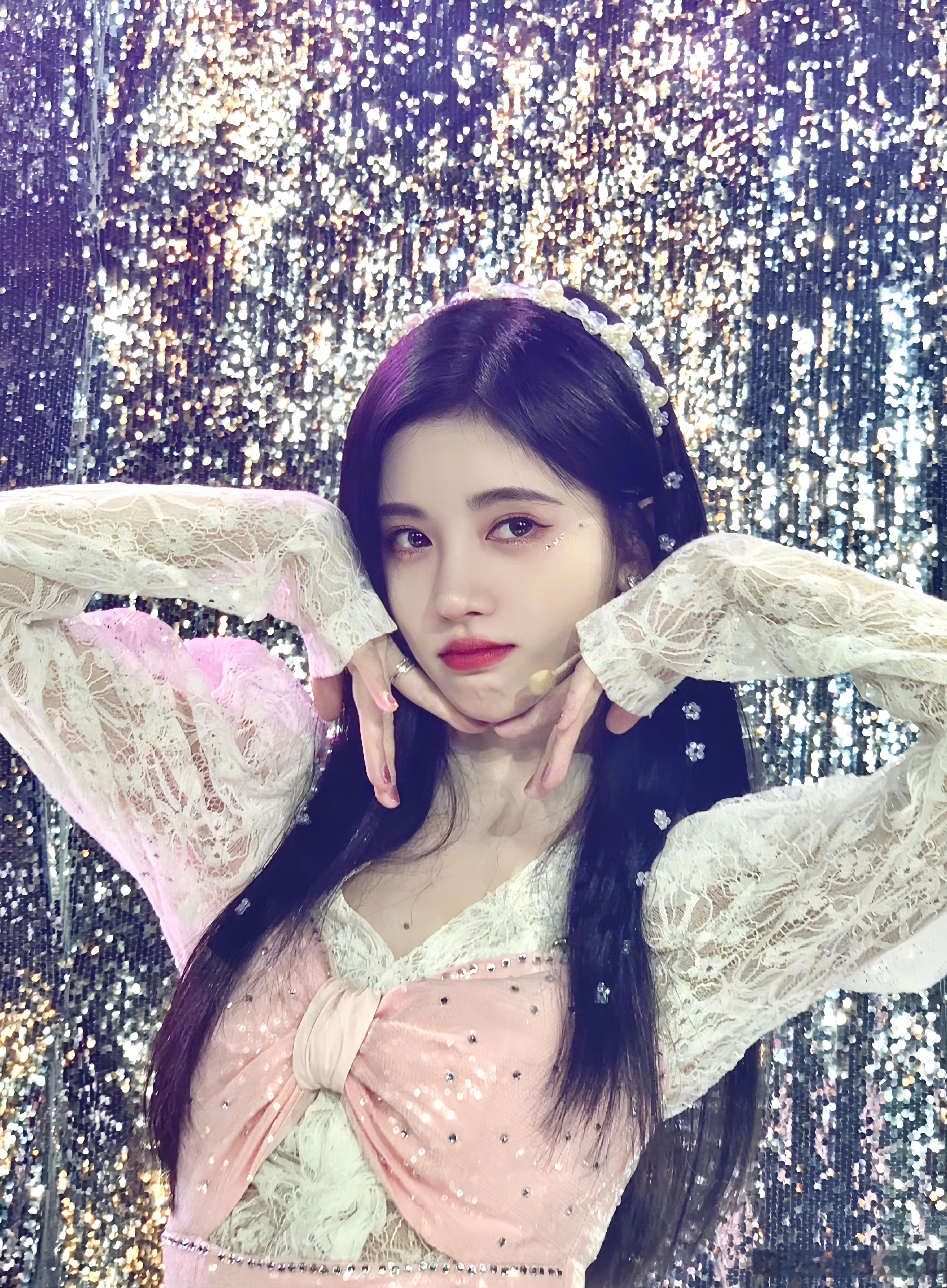 《恋爱告急》印象最深的旋律还是鞠婧祎的声音，现在是25年不是22年了，逆风局已过