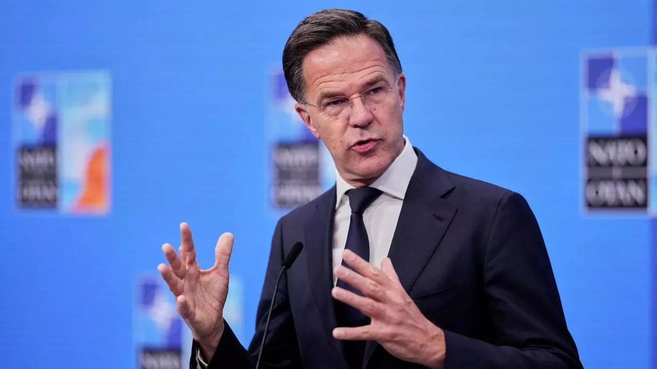 北约真的会介入霍尔木兹海峡的通行权问题吗？

吕特近日表示，不排除北约直接参与霍