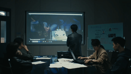 九集了没见谁吃上一口饭真的第一次见班味这么浓的剧，《剥茧》直接让我追剧追出了上班