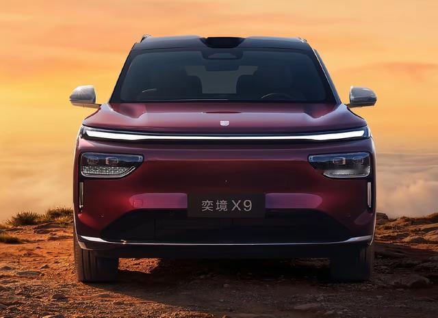 北京国际车展上，五款国产旗舰SUV登场
2026北京国际车展
1：理想L9 Li