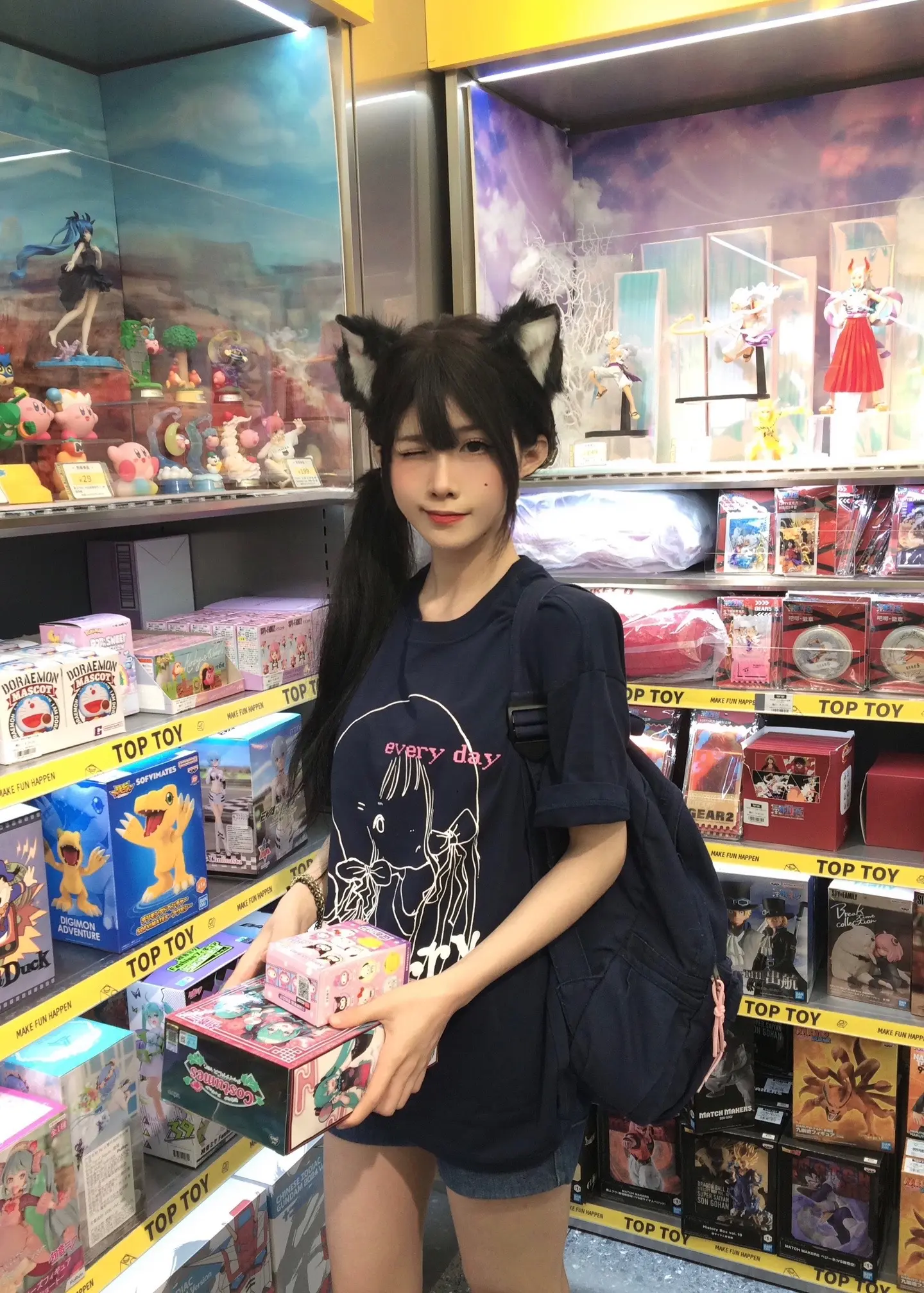 粘着我  烦我 告诉我你一天过得怎么样 我就喜欢这些