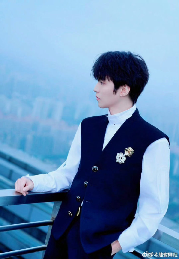 王俊凯王俊凯来浪姐的原因乘风2026 被小凯狠狠圈粉！随口的邀请都认真对待，温柔