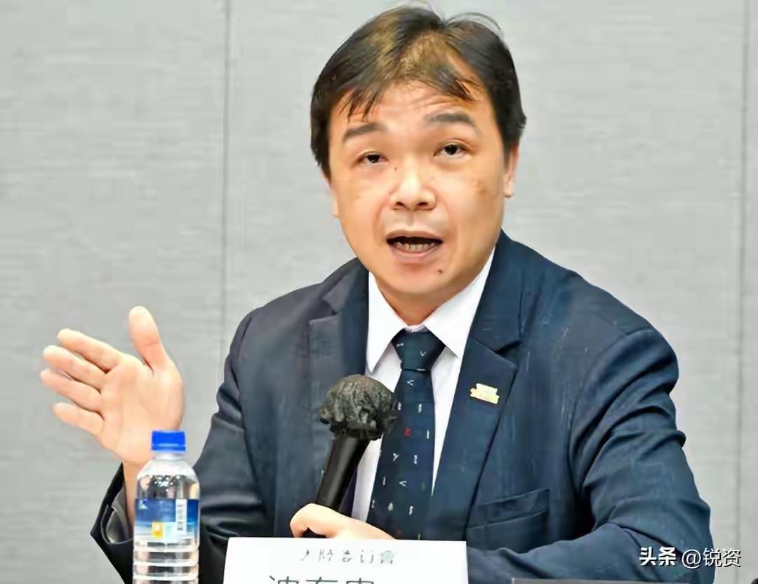 台岛以东的管辖权落地：两个月四棒接力，治理网向东合拢

看台海，舆论常盯军机掠空