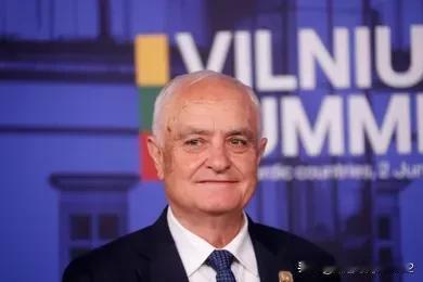 保加利亚国防部长否认恐俄指控，称：“我不知道这份名单意味着什么”


摘要：扎普