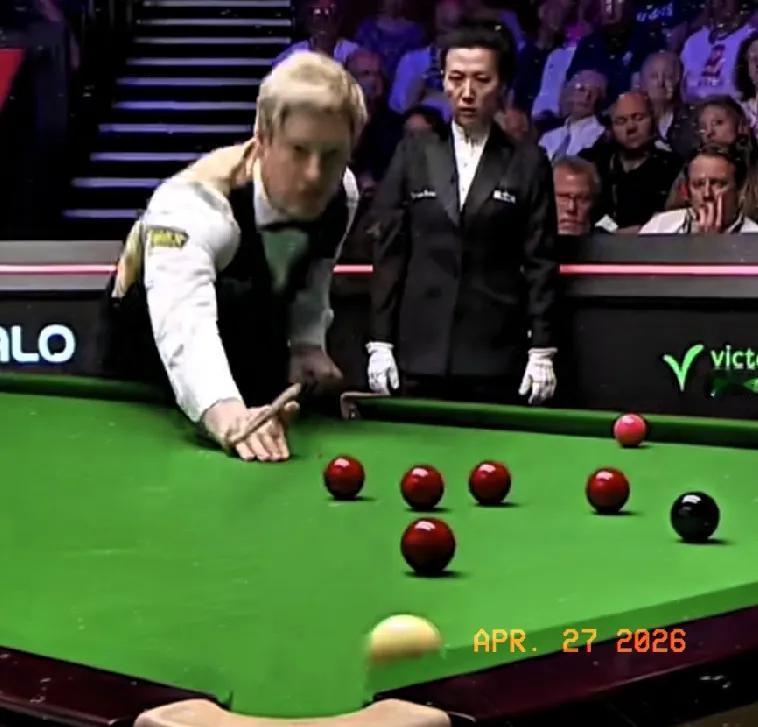 罗伯逊与韦克林八强之争最新消息:
罗伯逊轰出单杆破百101分，拿下第二阶段最后一