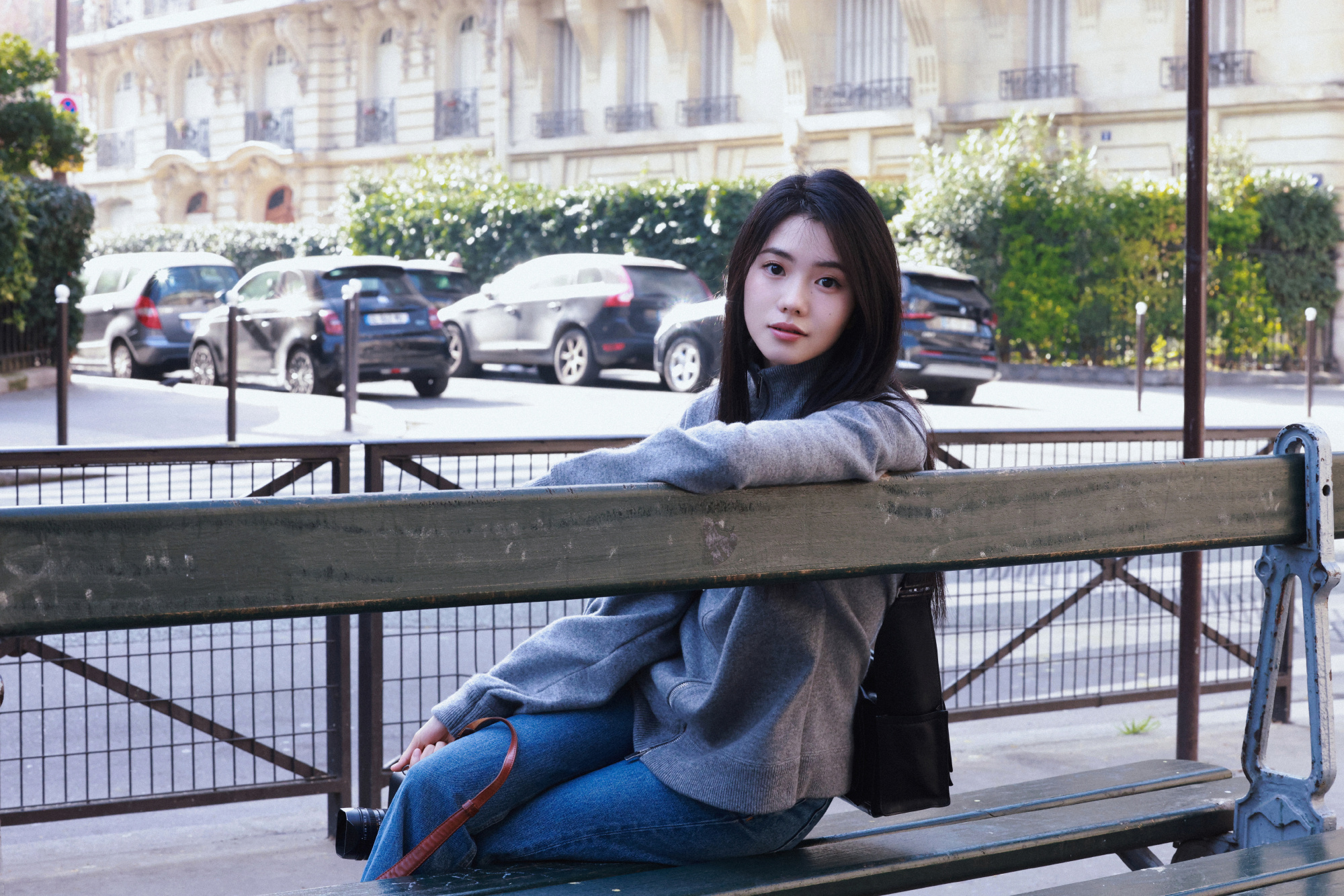 刘浩存今日更新巴黎来信📨好恬静的一组 