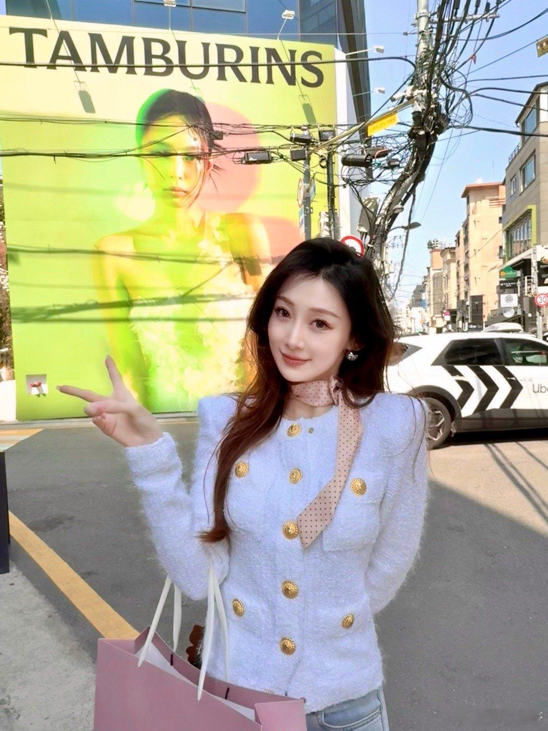매일 많이 걷는다[跳跳]今天穿什么  ​​​