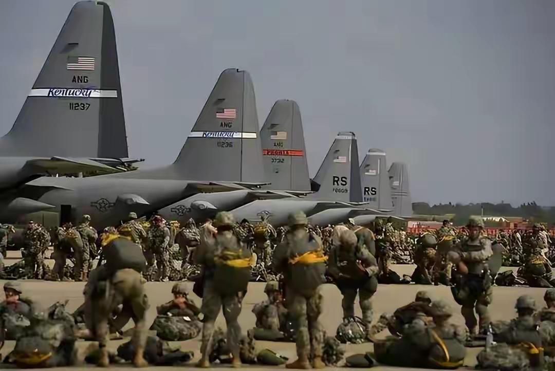 不撤了？美军留守琉球，众议院通过挺日案，特朗普要为高市出口气