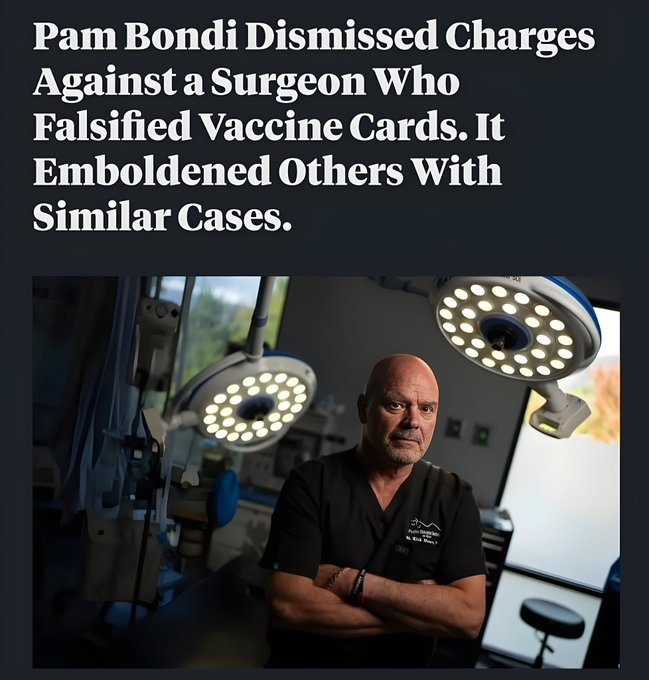 ￼“柯克·摩尔医生已被审判五天，他被指控伪造新冠疫苗接种卡并丢弃政府提供的疫苗剂