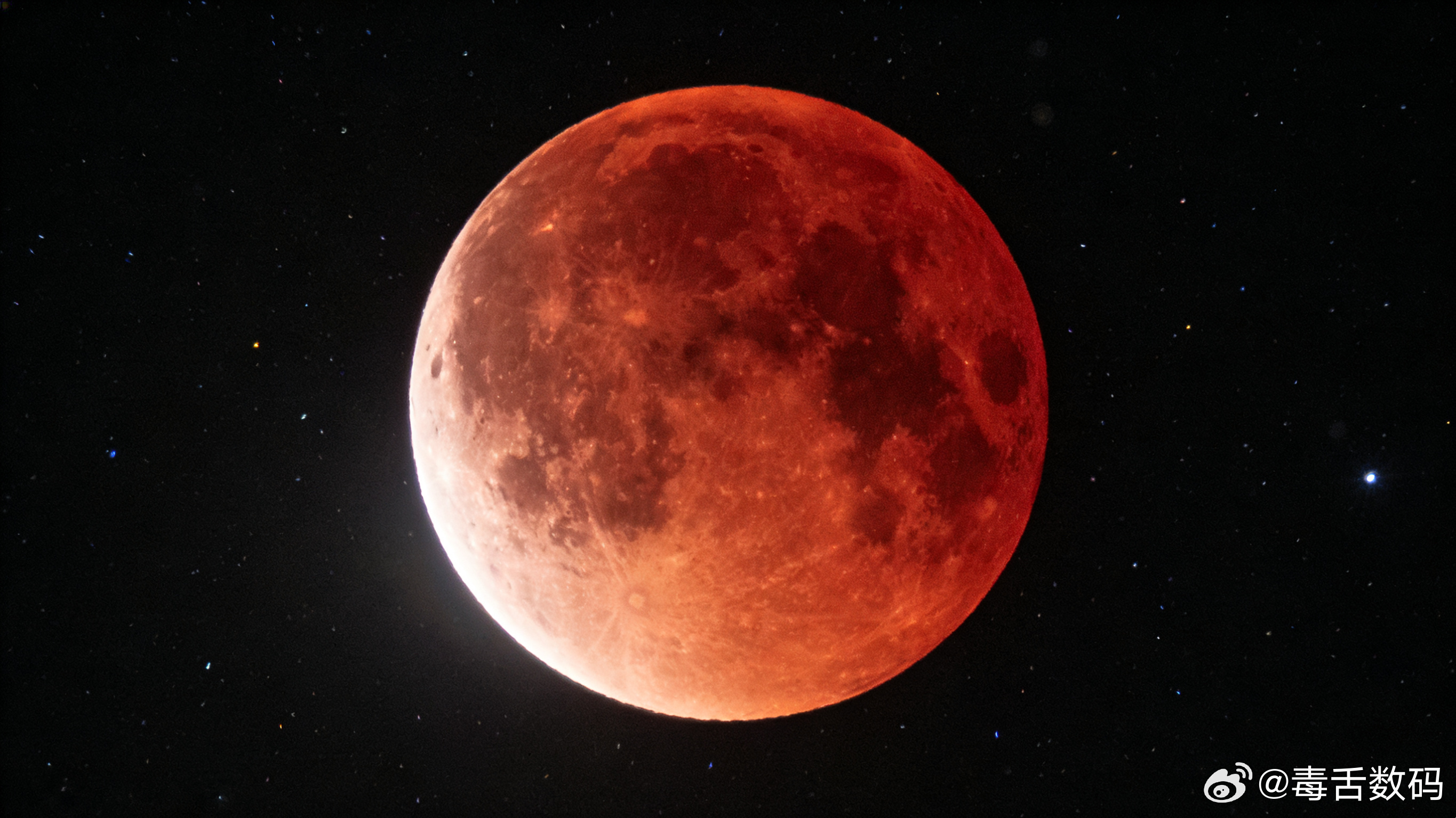 元宵节赶上月全食，时间倒是合适：19:04--20:03--21:17只可惜，青