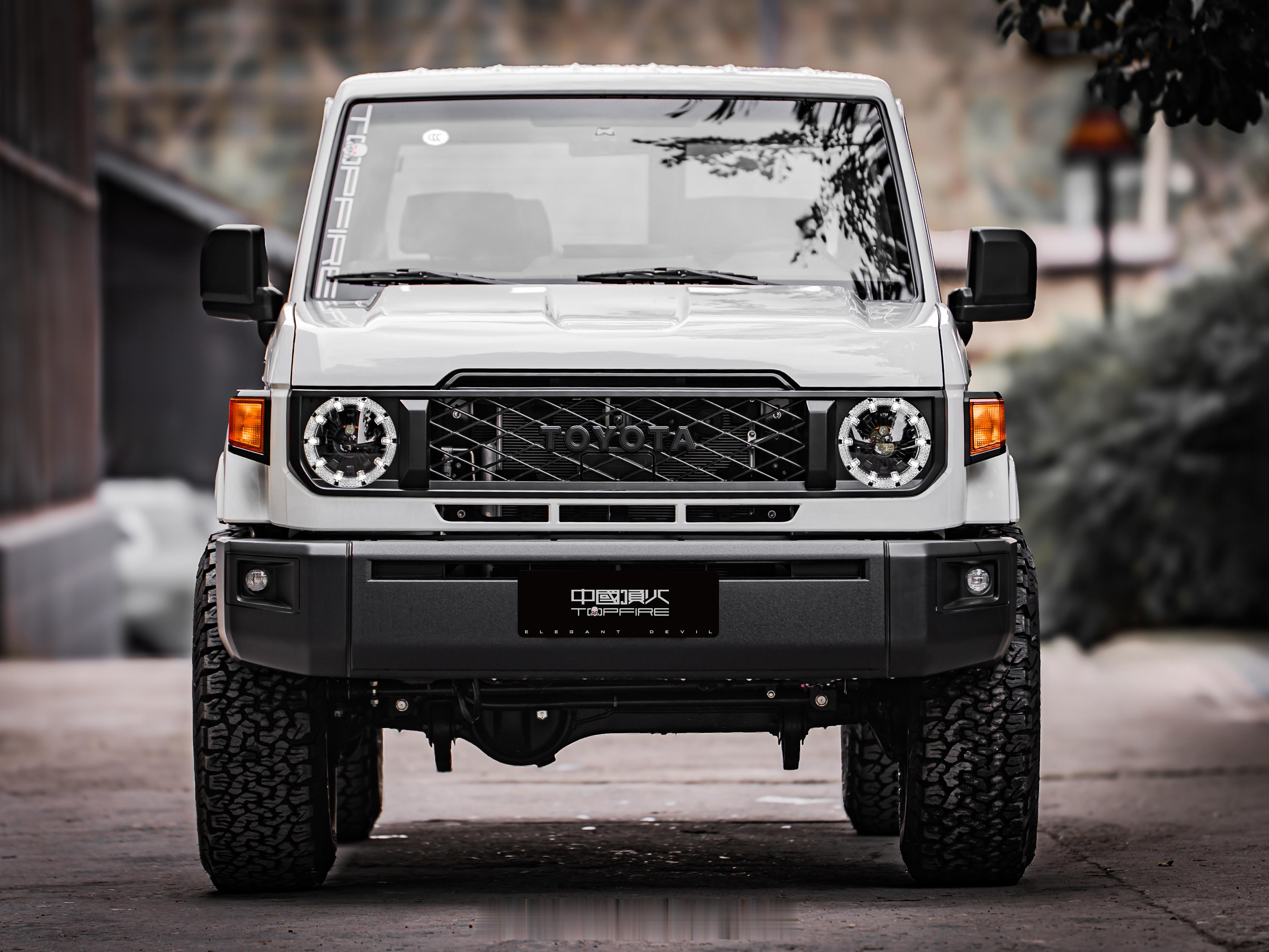 顶火关注国内外优秀越野车，并以其为基底打造“顶火限定版”带给大家。今天就为大家带