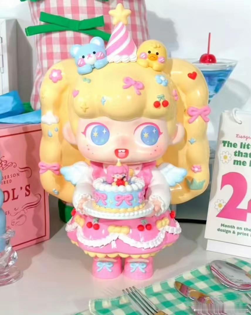 泡泡玛特全新IPSupertutu 泡泡玛特新IP炸场！Supertutu打破性