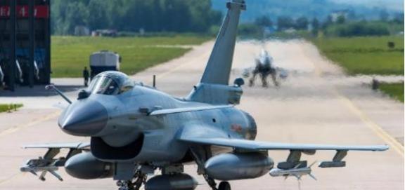 朝鲜想买中国的歼10CE战斗机被拒，为啥中国不卖给朝鲜呢？不礼貌地说，就是因为朝