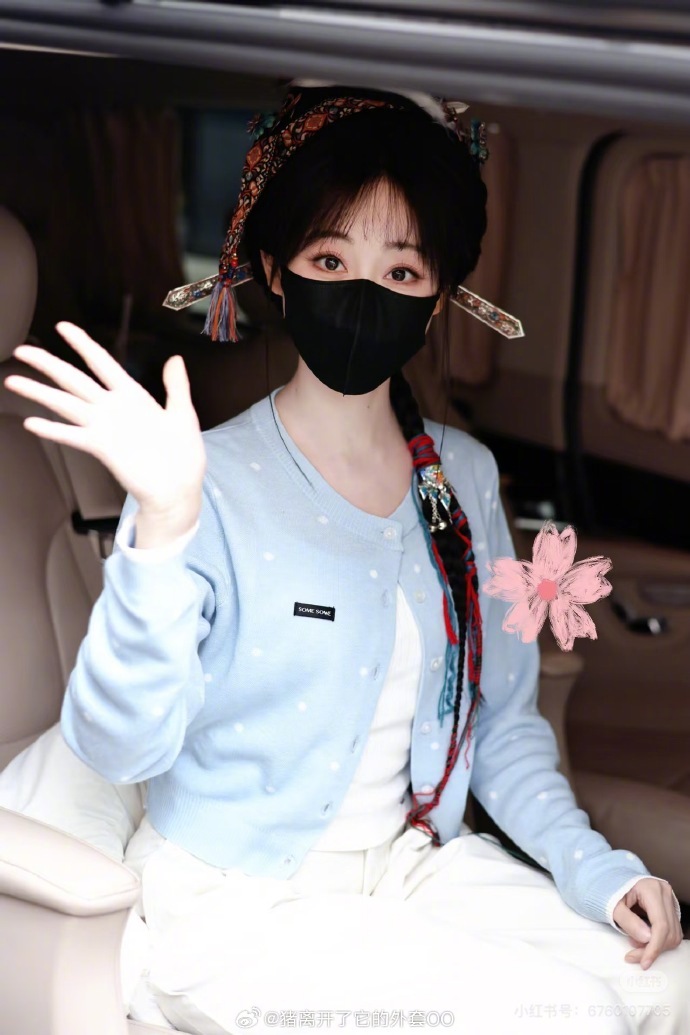 祝绪丹《凤舞九天》出妆路透 