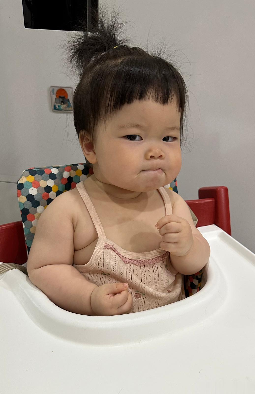 #糖妞家的日常[超话]##糖妞家的小多多# 小可爱的新造型，妈妈剪的真不错[嘻嘻
