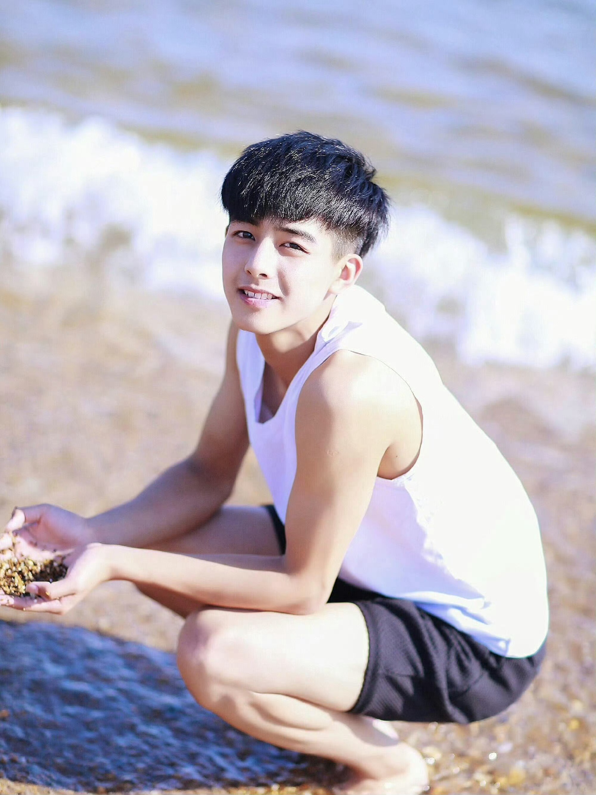 十六岁的宋威龙和二十六岁的宋威龙我全都要了 宋威龙十六岁生图含金量