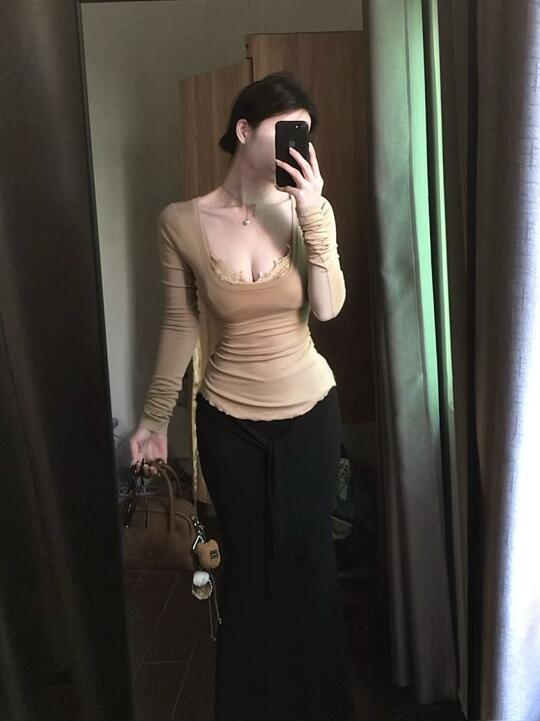 温柔美女感穿搭还得是卡其色系！