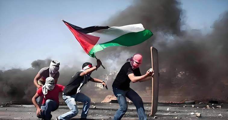 哈梅内伊被传身亡5天过去了，美军在中东的基地反而成了活靶子。

先看两组对不上的