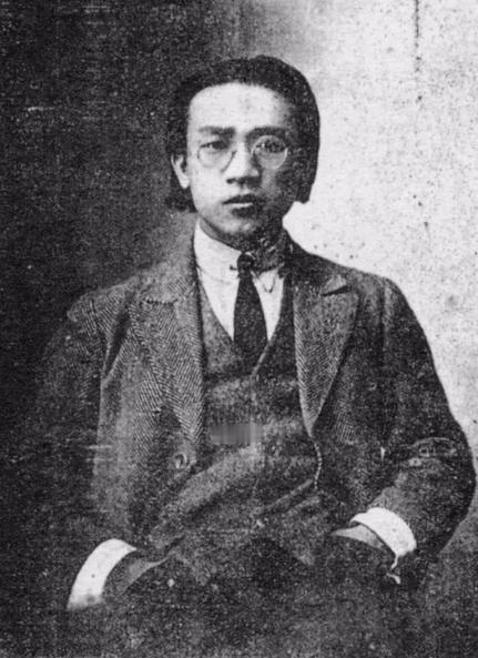 1907年，7岁的林风眠看着母亲被村民们五花大绑，即将带去“沉猪笼”，他冲进厨房