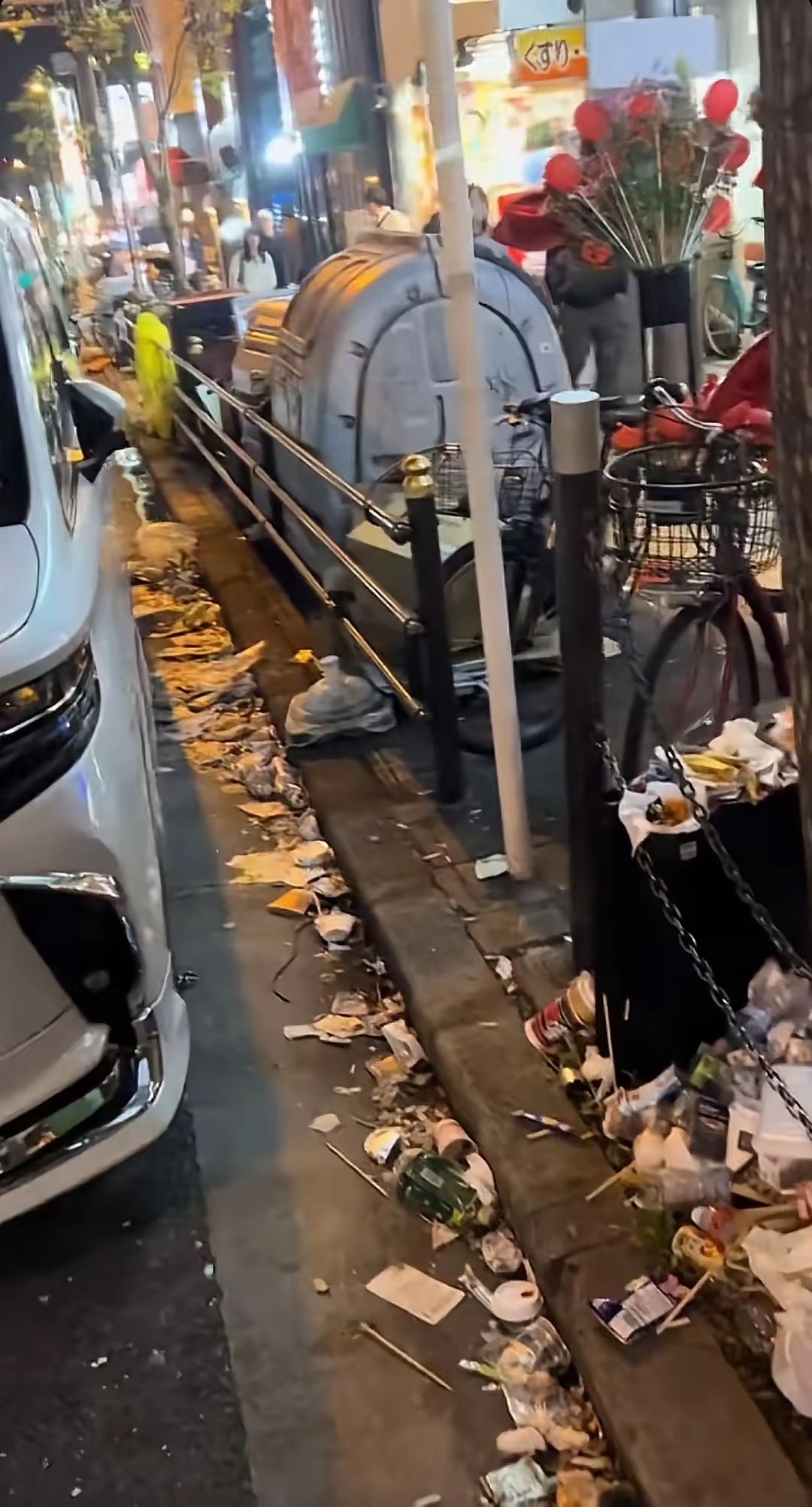 原来日本的街道也不是网上说的那么干净 